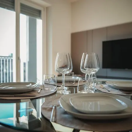 Duca - Modern In Near The Politecnico * Turijn