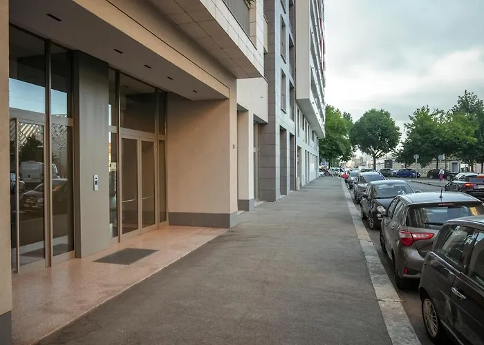 Duca - Modern In Near The Politecnico Appartamento